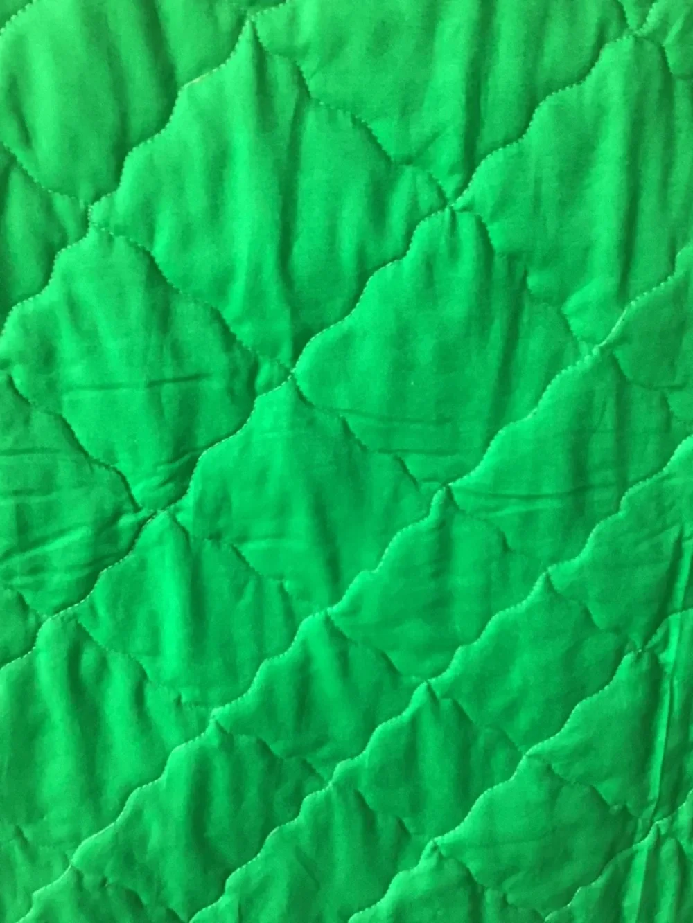 NWT Hand Crafted Green and White Bright Quilt